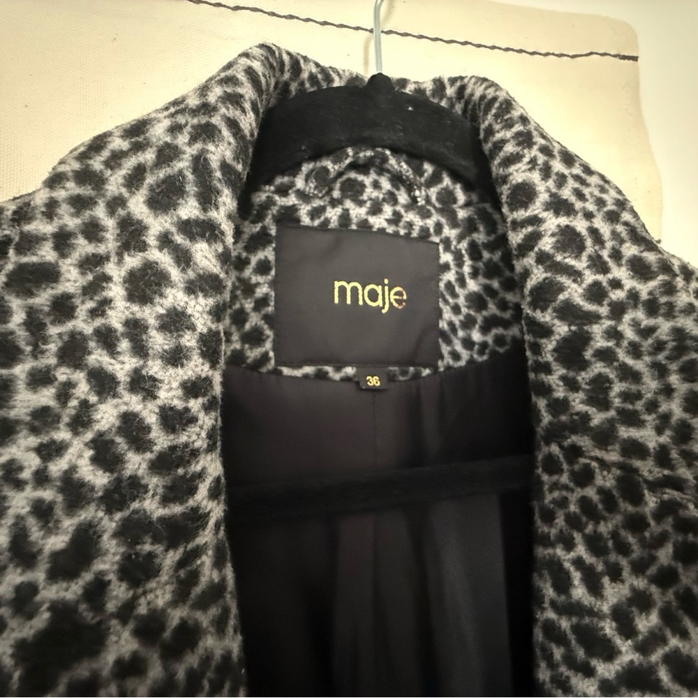 Maje Black and Gray Patterned Trench Coat - Picture 14 of 14